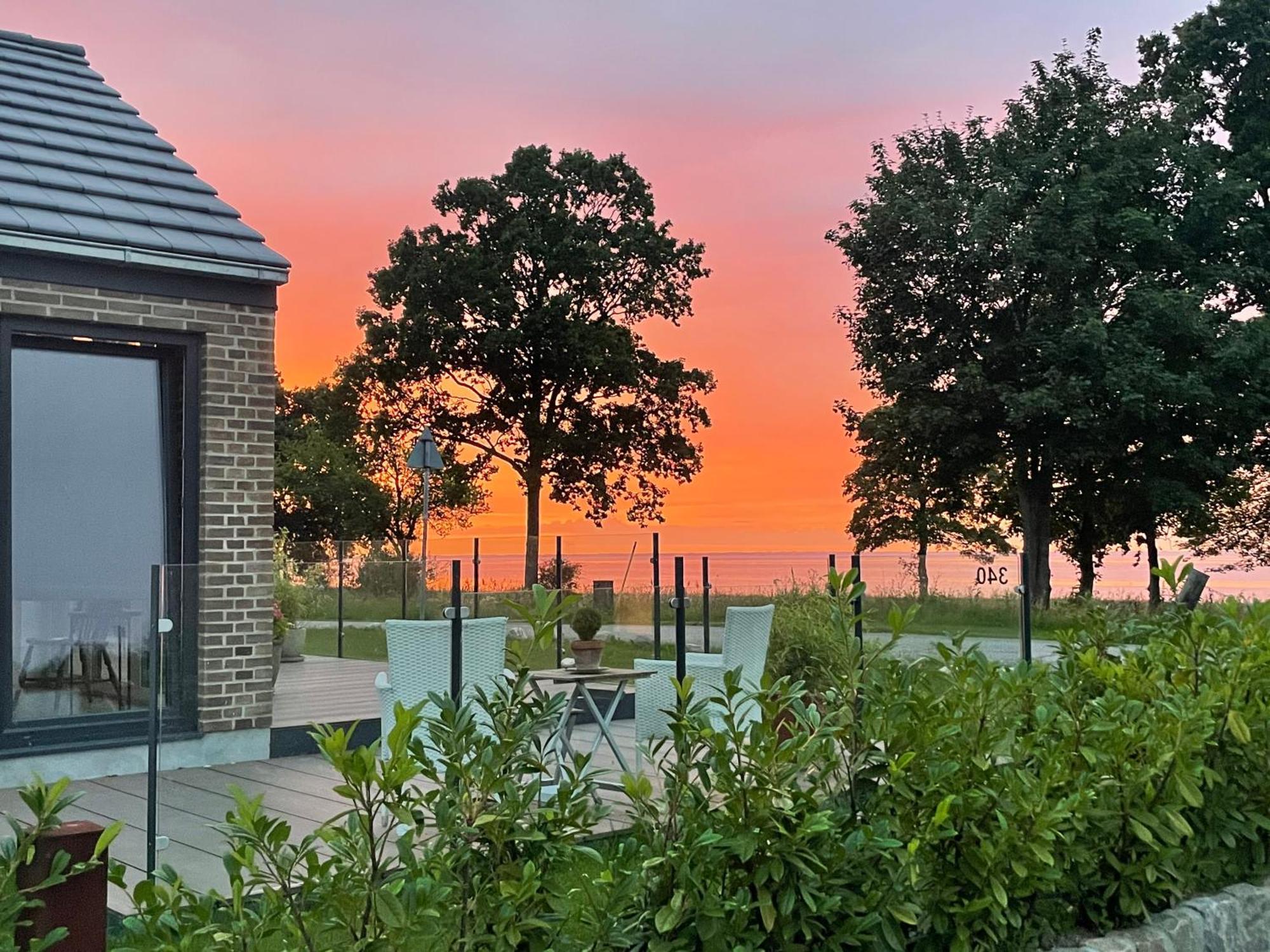 Luksus Hus I 1St Raekke, All-Incl Top Komfort Med Spa Og Skov Stroby Exterior photo