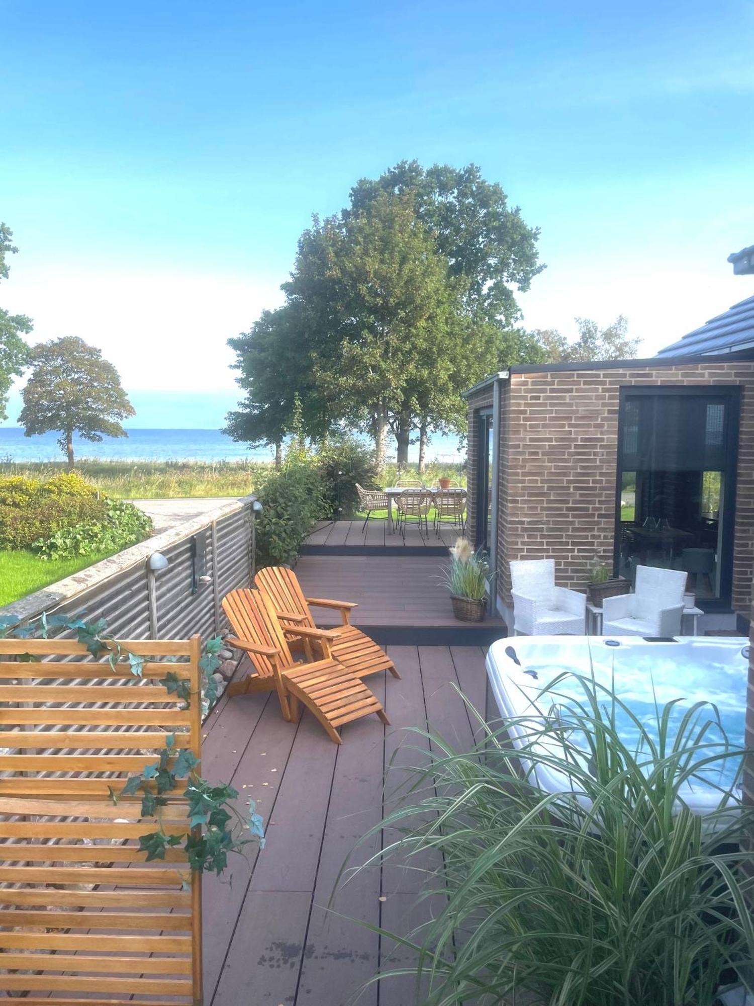 Luksus Hus I 1St Raekke, All-Incl Top Komfort Med Spa Og Skov Stroby Exterior photo
